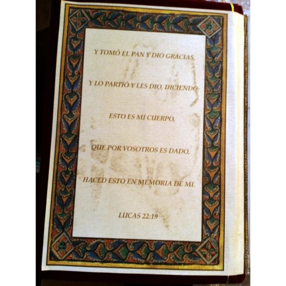 TURTLE King Holy book with 3D communion figures - Picture 6 of 7